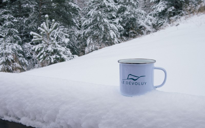 Tasse/mug émaillé Le Dévoluy Location Tasse/mug émaillé Le Dévoluy à Le Devoluy