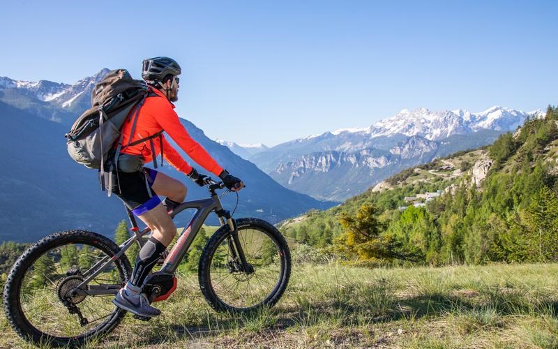 Traversée du Pays des Écrins en VTT en 2 ou 3 jours Location Traversée du Pays des Écrins en VTT en 2 ou 3 jours à