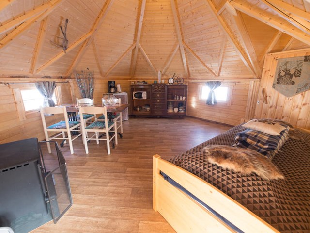 Séjour multi-activité + hébergement insolite