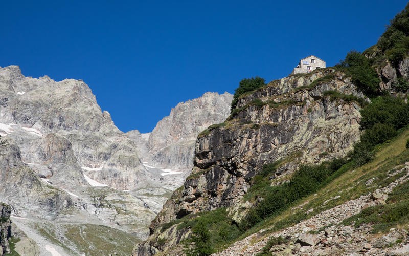 Immersion hautes-montagnes : découverte d'une nuit en refuge. Location Immersion hautes-montagnes : découverte d'une nuit en refuge. à
