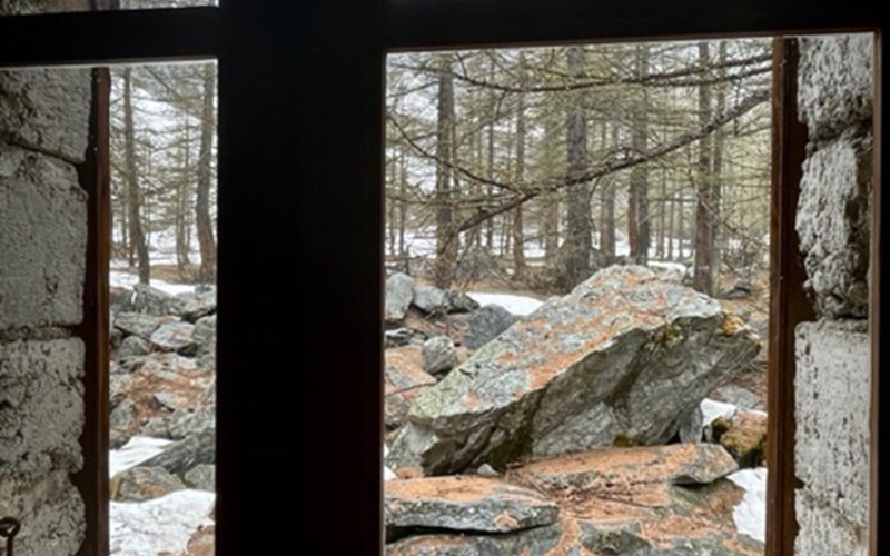 Chalet refuge du pré de Mme Carle (Cézanne) Location Chalet refuge du pré de Mme Carle (Cézanne) à PELVOUX