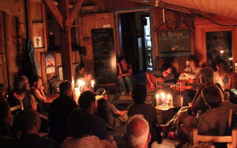 Refuge Evariste Chancel Location Refuge Evariste Chancel à LA GRAVE