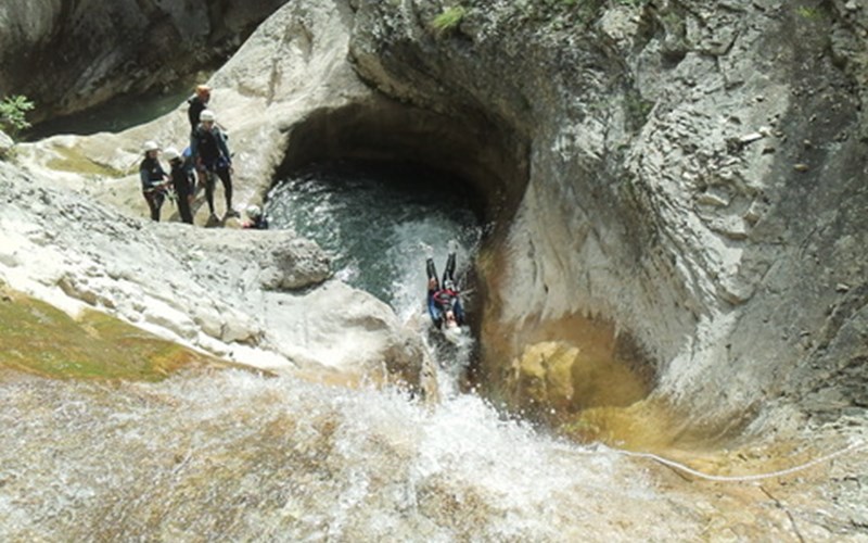Location canyon de Rabou à La Roche des Arnauds