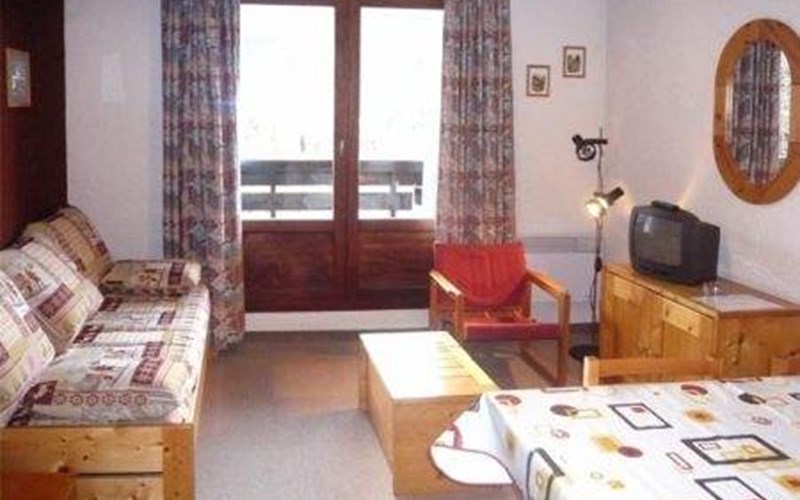 21 Les Orrianes des Forêts studio 4 personnes  Sud Location 21 Les Orrianes des Forêts studio 4 personnes  Sud à LES ORRES