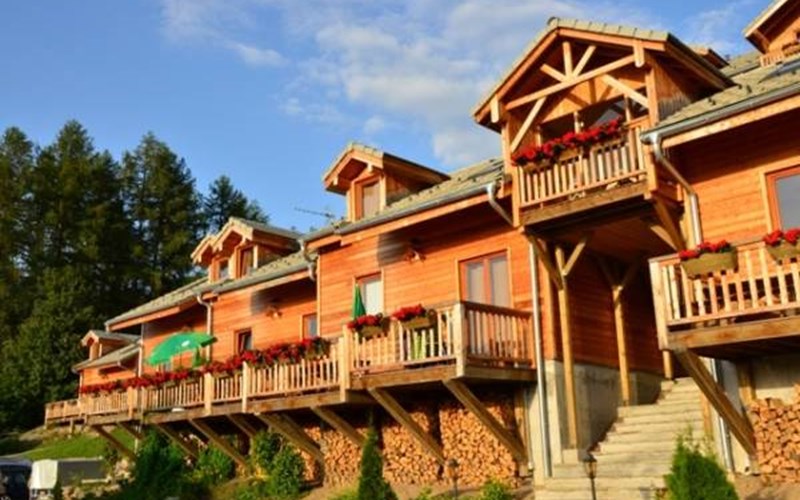 Résidence Sunêlia Les Logis d'Orres  Chalet 9 personnes Location Résidence Sunêlia Les Logis d'Orres  Chalet 9 personnes à LES ORRES