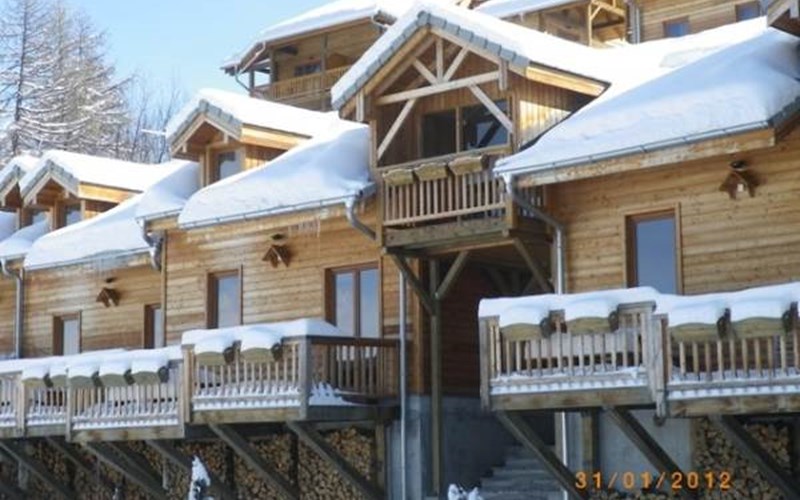 Résidence Sunêlia Les Logis d'Orres  Chalet 9 personnes Location Résidence Sunêlia Les Logis d'Orres  Chalet 9 personnes à LES ORRES