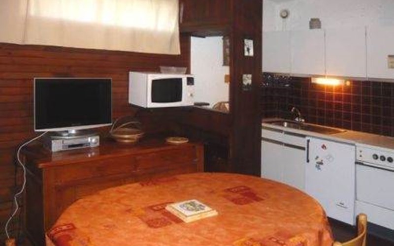 01 Les Ecrins 2 pièces 6 personnes Ouest Location 01 Les Ecrins 2 pièces 6 personnes Ouest à LES ORRES