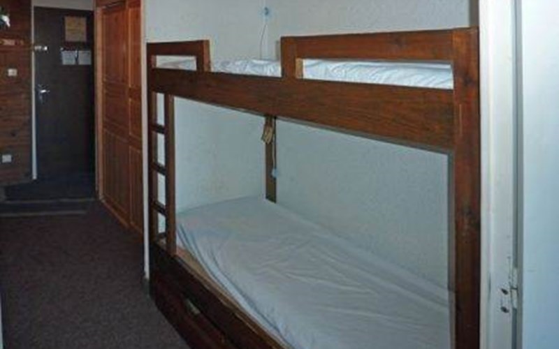 01 Les Ecrins 2 pièces 6 personnes Ouest Location 01 Les Ecrins 2 pièces 6 personnes Ouest à LES ORRES