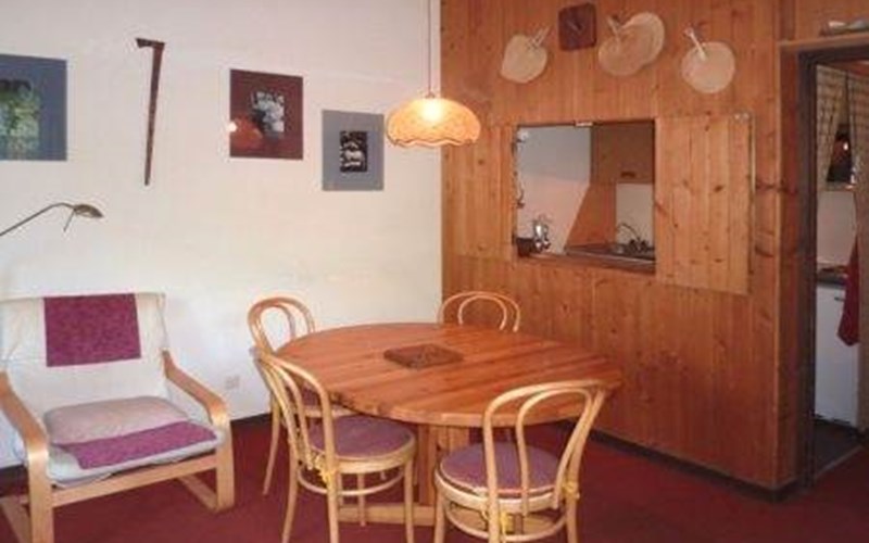 03 La Chamoisière 2 pièces 6 personnes sud Location 03 La Chamoisière 2 pièces 6 personnes sud à LES ORRES