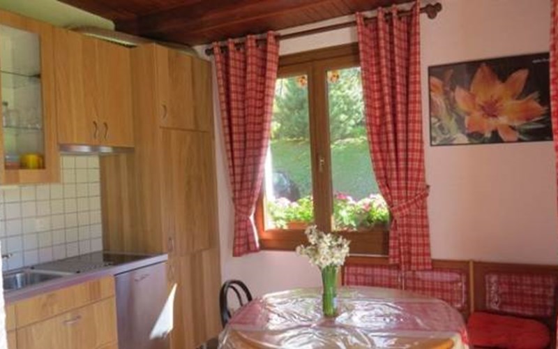 Chalet Lou Fraïses appartement 3 pièces 4/5 personnes  Sud Location Chalet Lou Fraïses appartement 3 pièces 4/5 personnes  Sud à LES ORRES