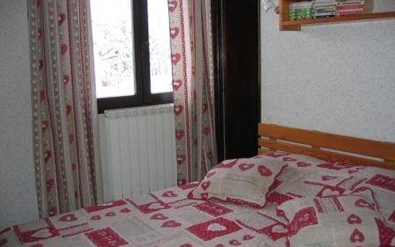 Chalet Lou Fraïses appartement 3 pièces 4/5 personnes  Sud Location Chalet Lou Fraïses appartement 3 pièces 4/5 personnes  Sud à LES ORRES