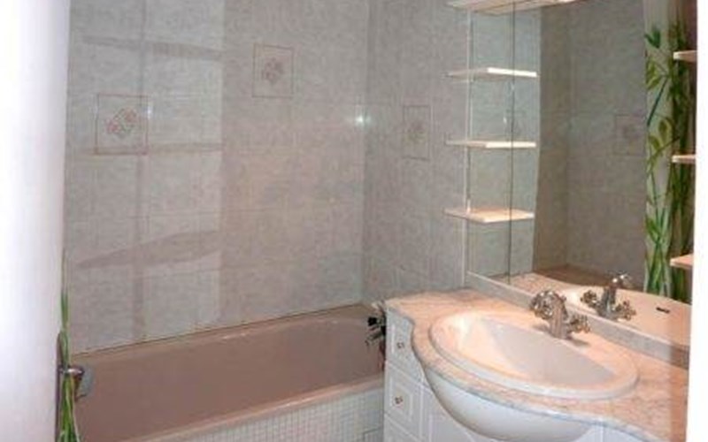 703 Les Orrianes des Neiges Studio 4 personnes  Sud Location 703 Les Orrianes des Neiges Studio 4 personnes  Sud à LES ORRES