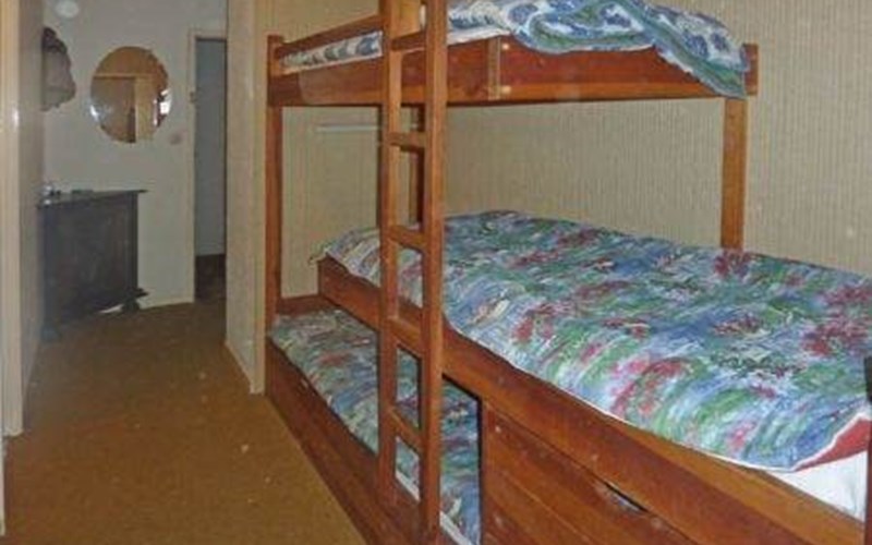 53 Le Silhouraïs Studio 4 personnes  Sud Location 53 Le Silhouraïs Studio 4 personnes  Sud à LES ORRES