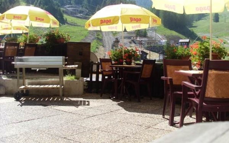 Hotel L'Ancolie Chambre pour 2 personnes Location Hotel L'Ancolie Chambre pour 2 personnes à LES ORRES