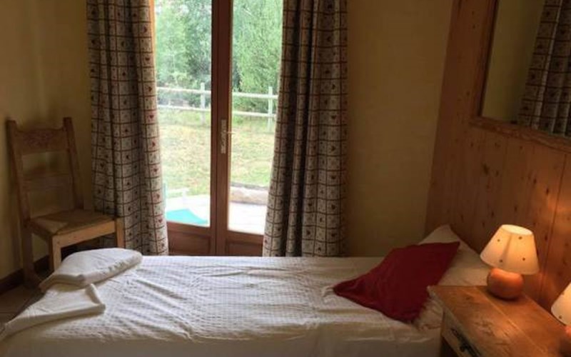 Chalet 11 pers CHALET RIVIERE HIC SA Location Chalet 11 pers CHALET RIVIERE HIC SA à ST CHAFFREY