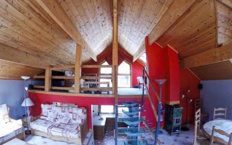 Chalet 11 pers CHALET RIVIERE HIC SA Location Chalet 11 pers CHALET RIVIERE HIC SA à ST CHAFFREY