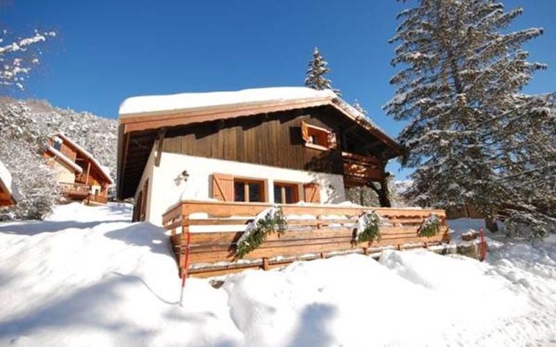 Chalet 12 personnes SCI EDE SA Location Chalet 12 personnes SCI EDE SA à ST CHAFFREY