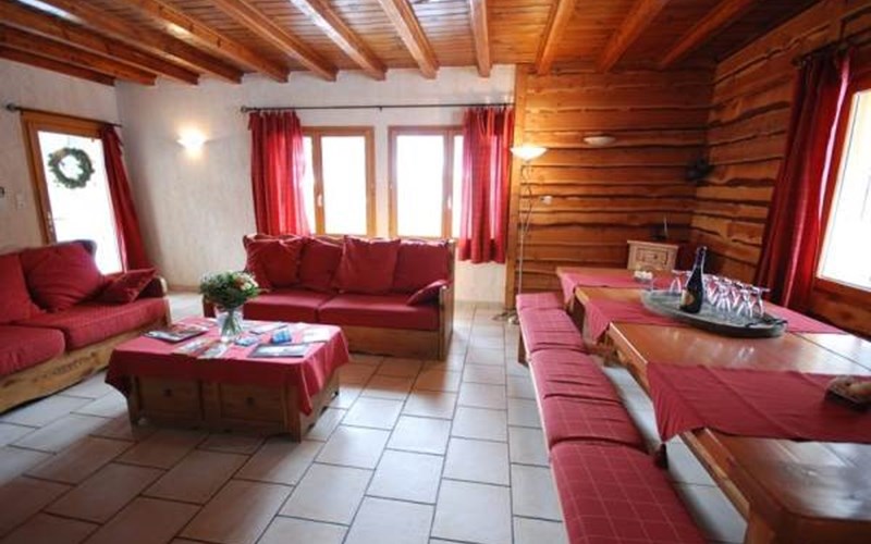 Chalet 12 personnes SCI EDE SA Location Chalet 12 personnes SCI EDE SA à ST CHAFFREY