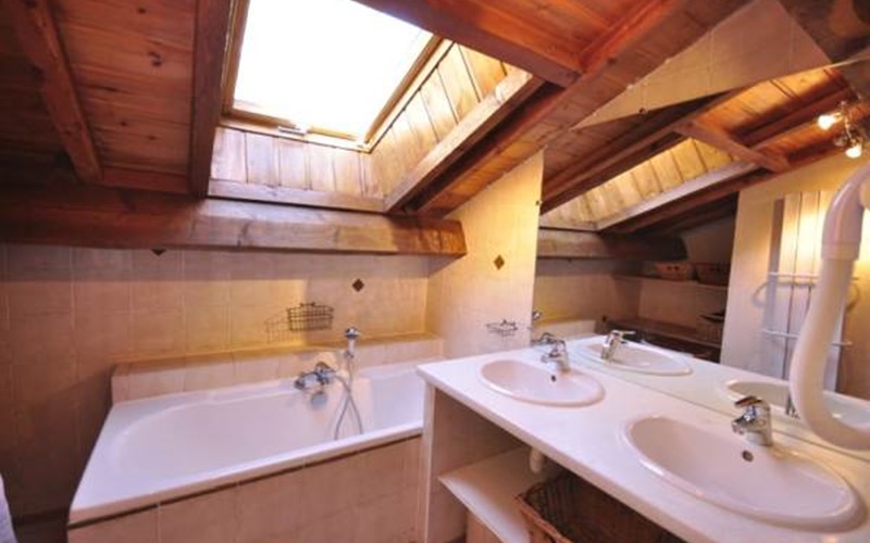 Chalet 12 personnes SCI EDE SA Location Chalet 12 personnes SCI EDE SA à ST CHAFFREY