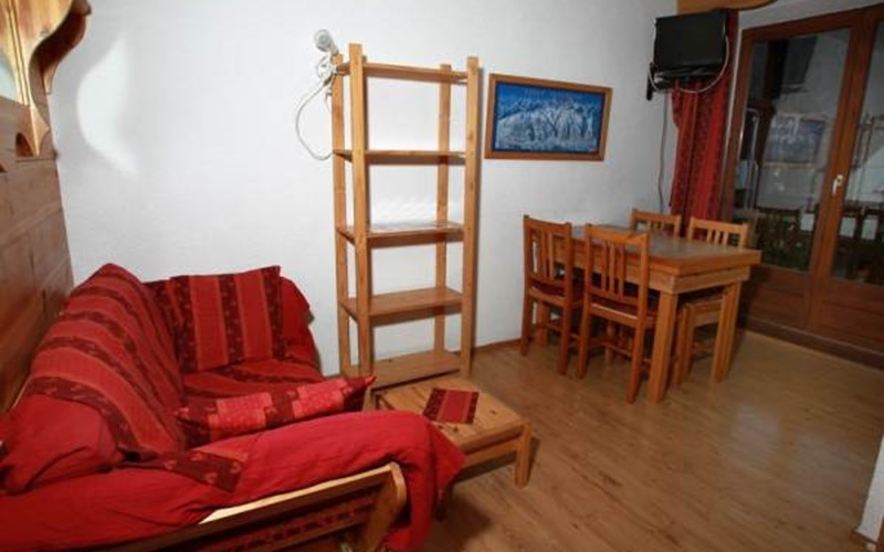 Studio + Coin Montagne 4 Pers L'AIGLON ALB SA Location Studio + Coin Montagne 4 Pers L'AIGLON ALB SA à ST CHAFFREY