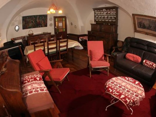 MAISON 10 Pers LA MOULETTE VIA MB LE MONETIER LES BAINS