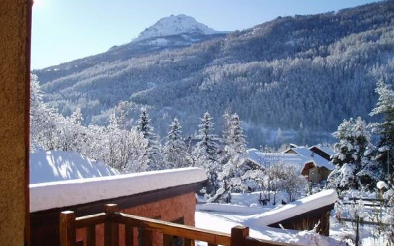 MAISON 10 Pers LA CHIROUZE LUD SA Location MAISON 10 Pers LA CHIROUZE LUD SA à LA SALLE LES ALPES