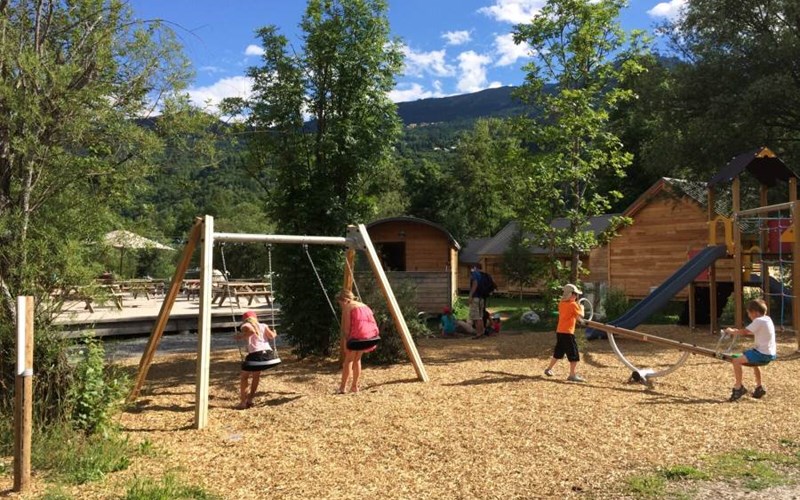 Huttopia Vallouise Location Huttopia Vallouise à VALLOUISE