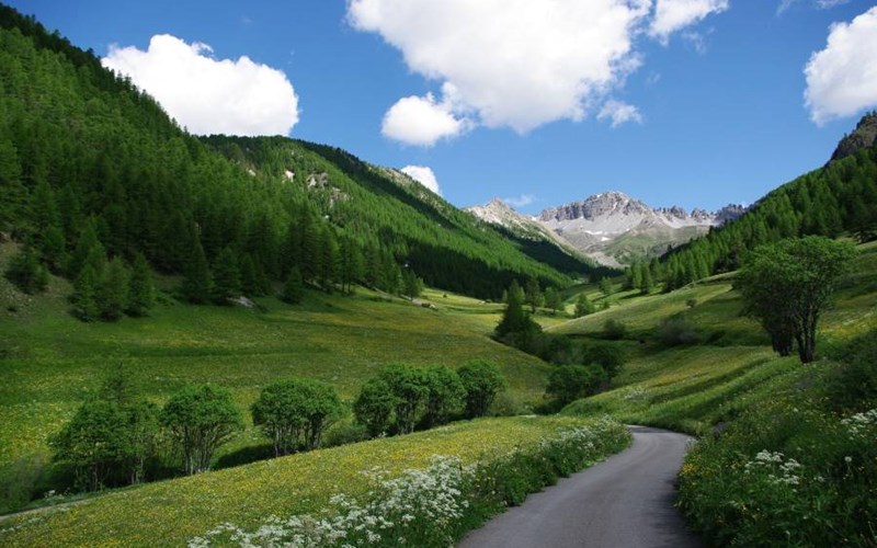 CAMPING LA ROCHETTE Location CAMPING LA ROCHETTE à GUILLESTRE