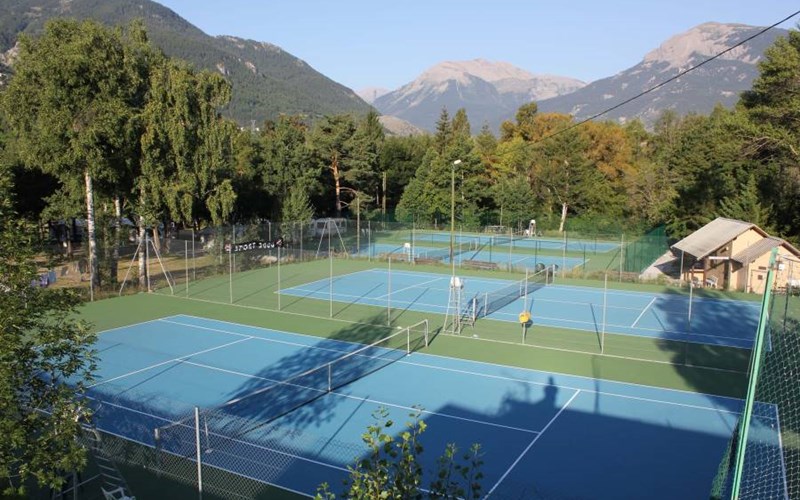 CAMPING LA ROCHETTE Location CAMPING LA ROCHETTE à GUILLESTRE