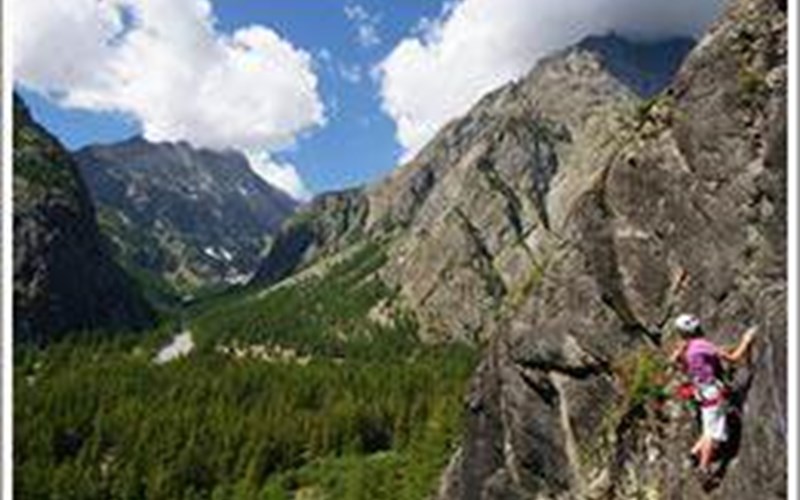 Huttopia la Clarée Location Huttopia la Clarée à VAL DES PRES