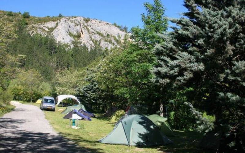 Camping Koawa Les Noyers Location Camping Koawa Les Noyers à ORPIERRE