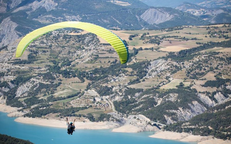 Huttopia Lac de Serre Ponçon Location Huttopia Lac de Serre Ponçon à UBAYE SERRE PONCON