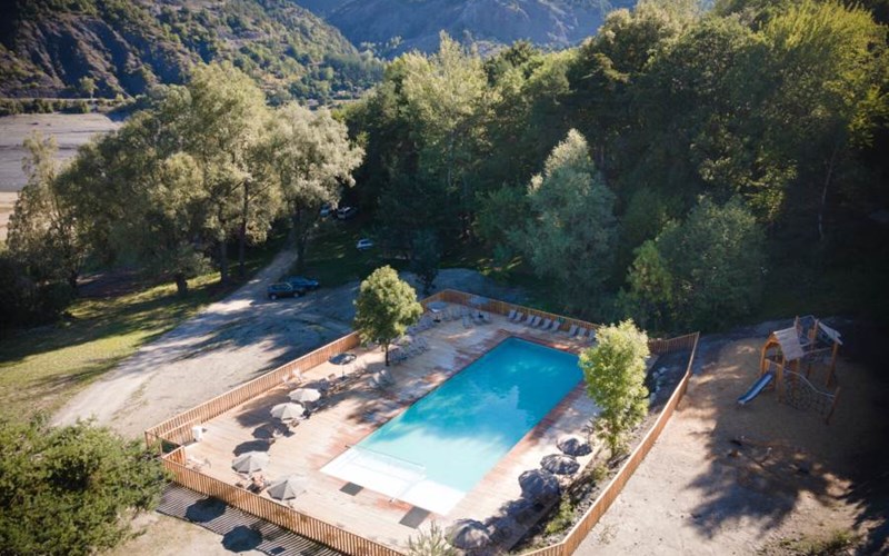 Huttopia Lac de Serre Ponçon Location Huttopia Lac de Serre Ponçon à UBAYE SERRE PONCON