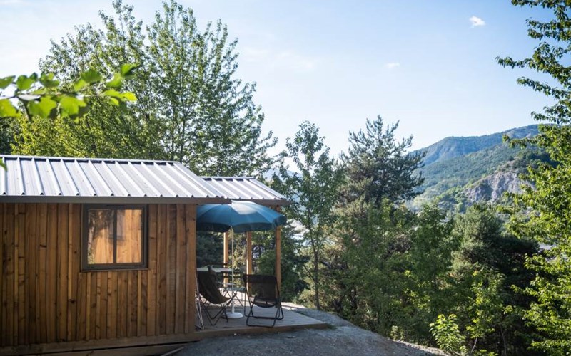 Huttopia Lac de Serre Ponçon Location Huttopia Lac de Serre Ponçon à UBAYE SERRE PONCON