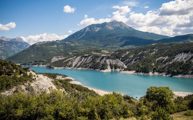 Huttopia Lac de Serre Ponçon Location Huttopia Lac de Serre Ponçon à UBAYE SERRE PONCON