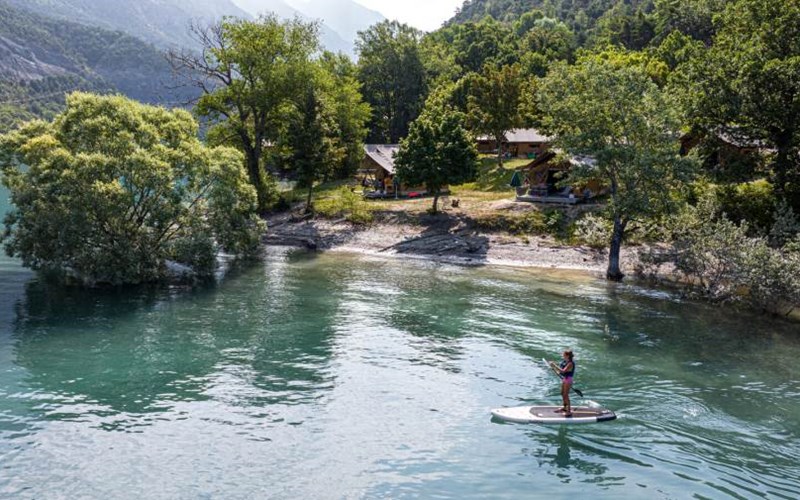 Huttopia Lac de Serre Ponçon Location Huttopia Lac de Serre Ponçon à UBAYE SERRE PONCON