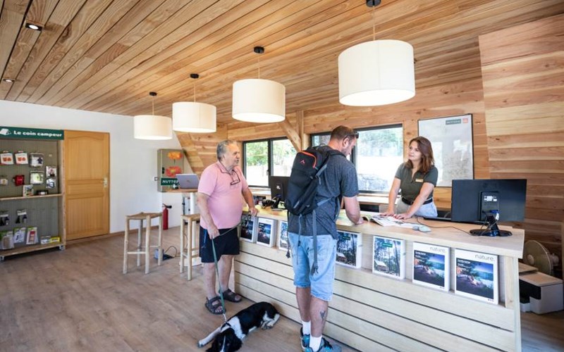 Huttopia Lac de Serre Ponçon Location Huttopia Lac de Serre Ponçon à UBAYE SERRE PONCON