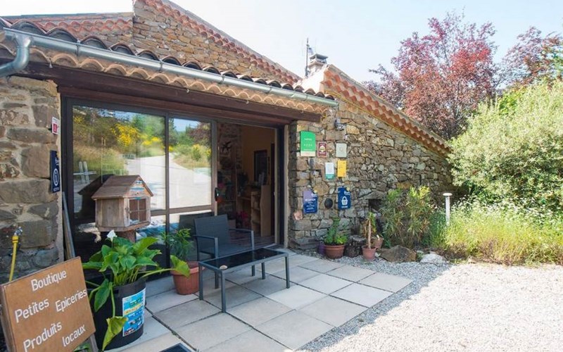 Flower Camping Les Hauts de Rosans Location Flower Camping Les Hauts de Rosans à ROSANS