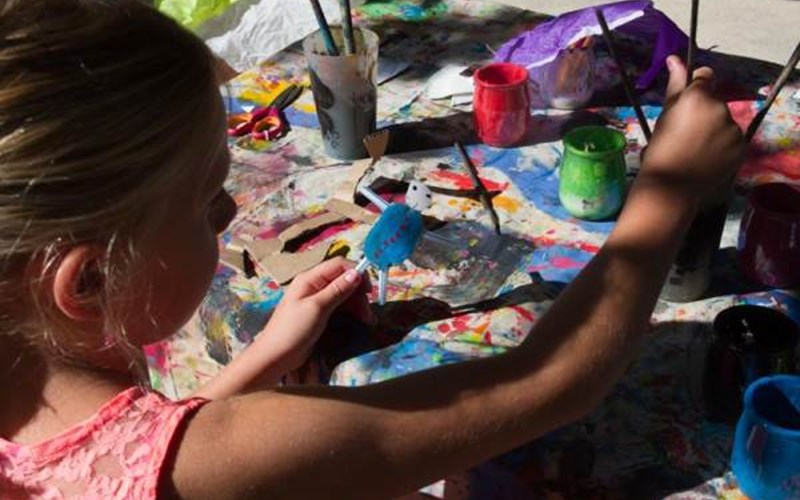 Camping Les Rives du Lac Location Camping Les Rives du Lac à VEYNES