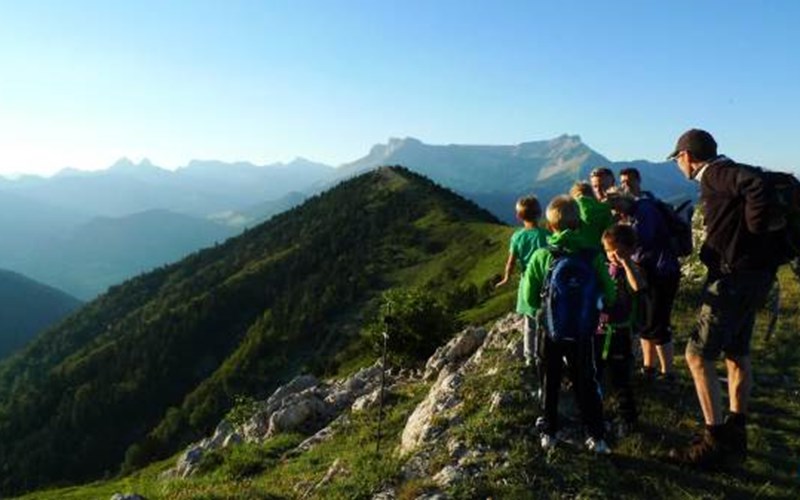 Camping Les Rives du Lac Location Camping Les Rives du Lac à VEYNES