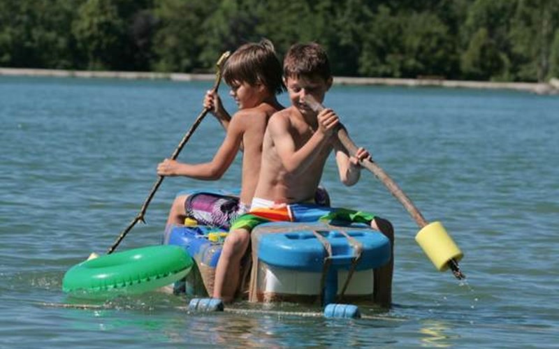 Camping Les Rives du Lac Location Camping Les Rives du Lac à VEYNES