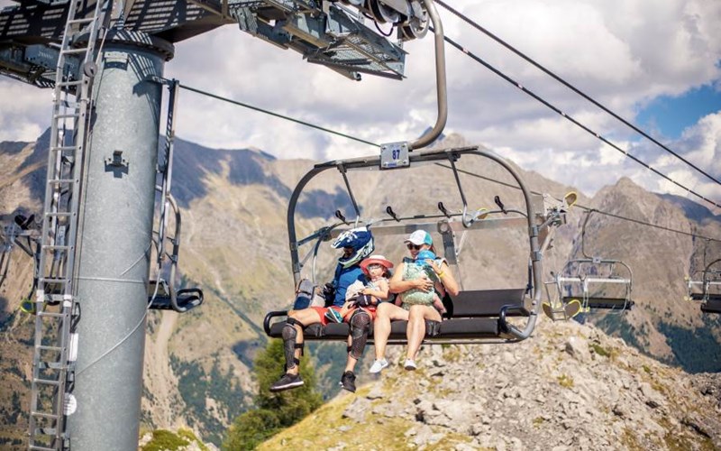 Camping Sunêlia La Presqu'île**** Location Camping Sunêlia La Presqu'île**** à PRUNIERES