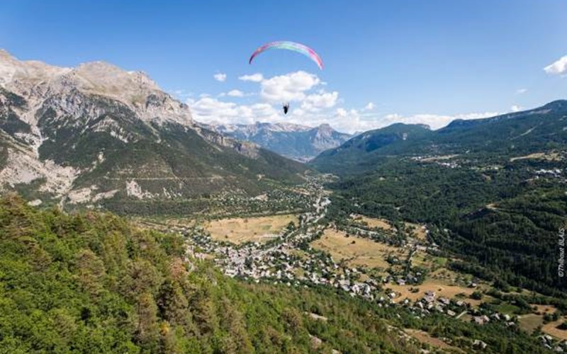 Camping-Caravaneige l'Iscle de Prelles Location Camping-Caravaneige l'Iscle de Prelles à ST MARTIN DE QUEYRIERE