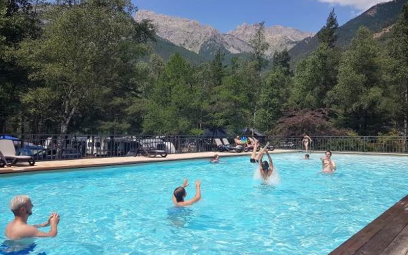 Camping-Caravaneige l'Iscle de Prelles Location Camping-Caravaneige l'Iscle de Prelles à ST MARTIN DE QUEYRIERE