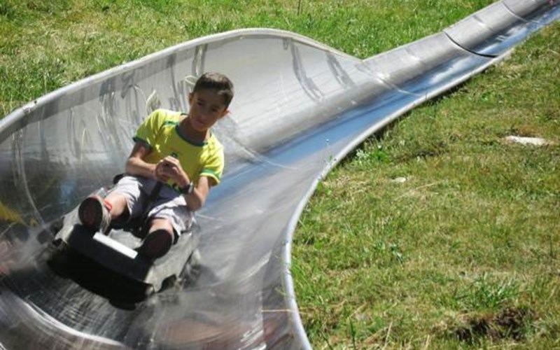 Camping Chalets Résidentiels SAINT JAMES LES PINS Location Camping Chalets Résidentiels SAINT JAMES LES PINS à GUILLESTRE