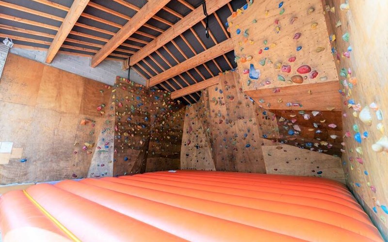 Camping Les Princes d'Orange Location Camping Les Princes d'Orange à ORPIERRE