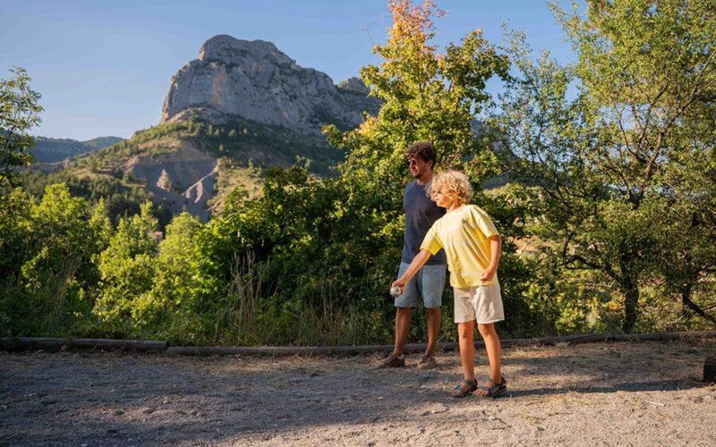 Camping Les Princes d'Orange Location Camping Les Princes d'Orange à ORPIERRE