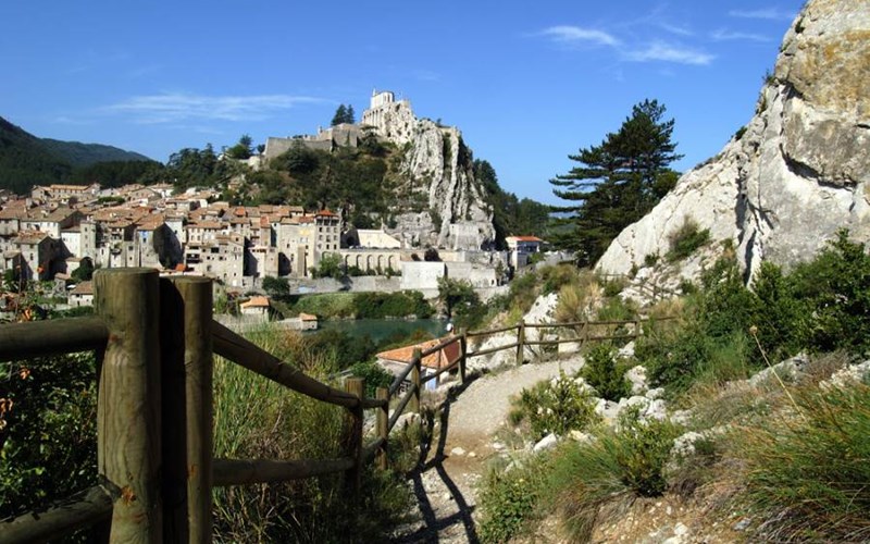 Sites et Paysages Les Prés Hauts Location Sites et Paysages Les Prés Hauts à SISTERON