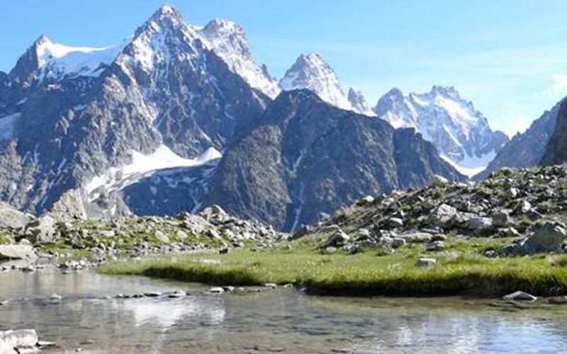 Camping Les Grillons Location Camping Les Grillons à EMBRUN