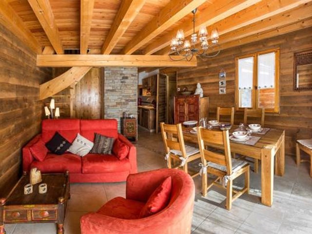 LES CHALETS SHANGRILA ST MICHEL DE CHAILLOL